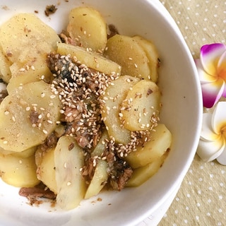 ＊いわし缶詰で蒸しメークイン＊醤油味温サラダ